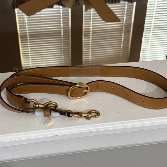 NWT Coach Juliet 30 Shoulder Bag- Honey Brown - Picture 9 of 10